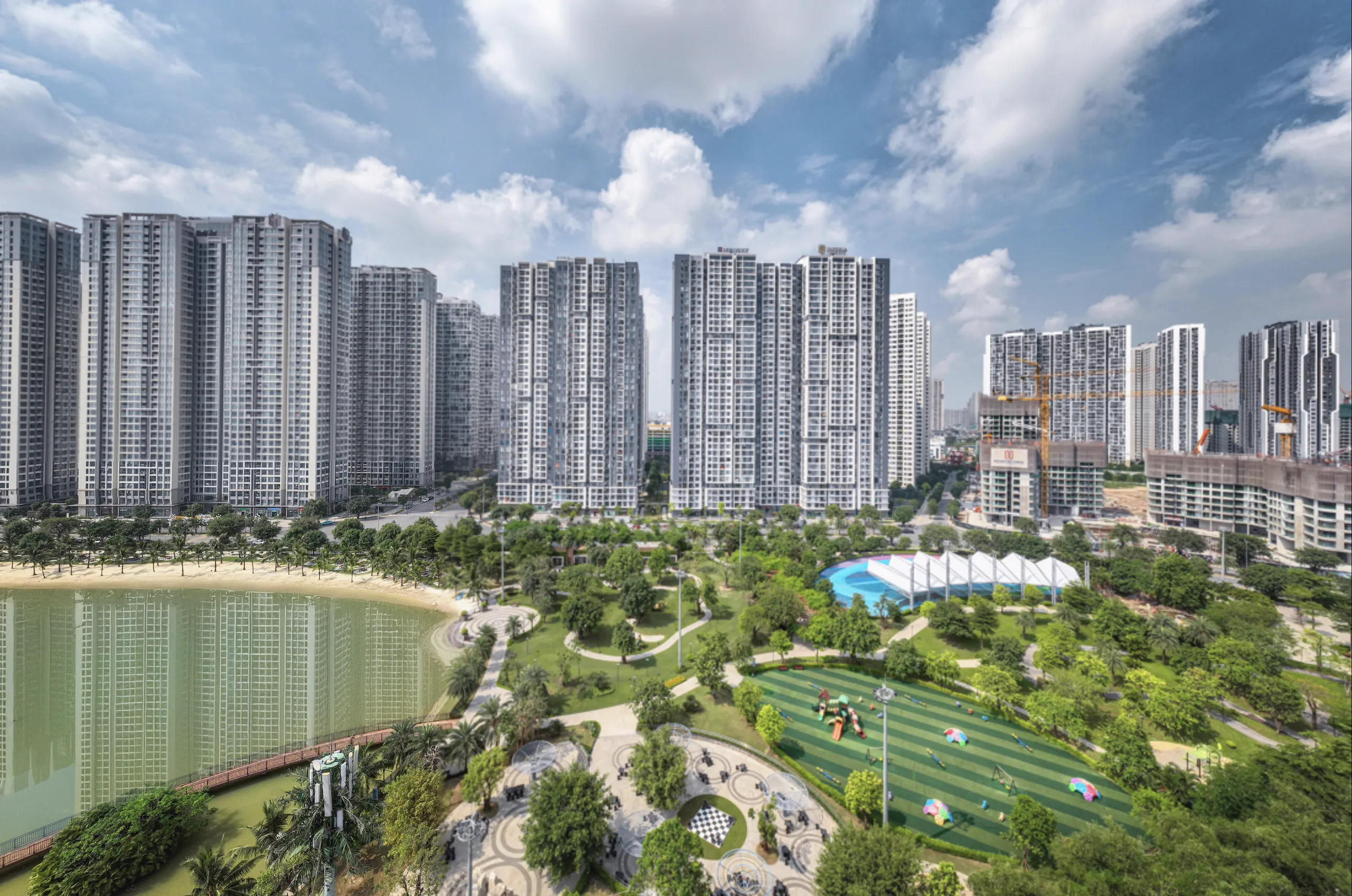 Không gian xanh, hồ điều hòa và tiện ích tại Imperia Smart City, đại đô thị phía Tây Hà Nội